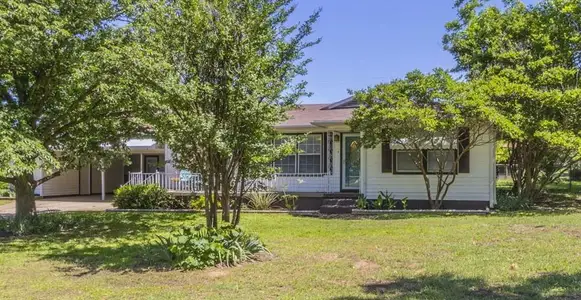 New construction Single-Family house 2710 Mineral Wls Hwy, Weatherford, TX 76088 null- photo 0