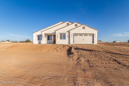 New construction Single-Family house 1207 N 362Nd Avenue, Tonopah, AZ 85354 - photo 0