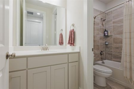 New construction Single-Family house 3913 Ablon Trl, Garland, TX 75043 plan Cypress - image 13