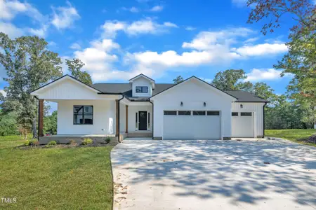 New construction Single-Family house 297 Dry Branch Dr, Kenly, NC 27542 - image