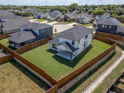 New construction Single-Family house 1306 Genoa Cir, Garland, TX 75040 null- photo 3 3