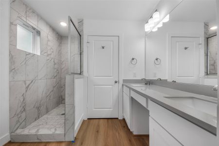 New construction Single-Family house 1222 E 33Rd St, Houston, TX 77022 - image 6