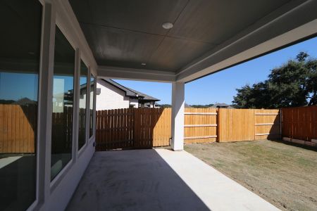 New construction Single-Family house 109 Bluff Creek Ln, Georgetown, TX 78628 Acacia- photo 16 16