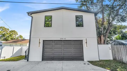 New construction Single-Family house 2701 35Th Ave N, St. Petersburg, FL 33713 - image