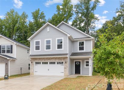 New construction Single-Family house 1418 Summerville Rd, Charlotte, NC 28214 - image