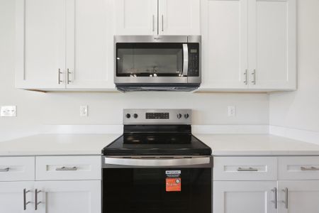 New construction Single-Family house 6119 Mildred'S Wy, Crestview, FL 32539 plan Maybell I - image 16