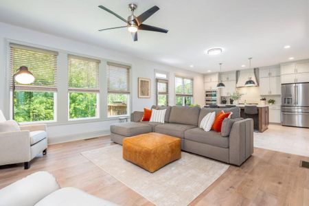 New construction Single-Family house 1013 Liberty Springs Dr, Woodstock, GA 30188 plan Oxford - image 14