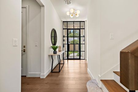 New construction Single-Family house 2705 Warren St, Austin, TX 78703 - image 13