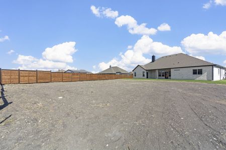 New construction Single-Family house 1881 Harvest, Nevada, TX 75173 plan Weston II - image 3