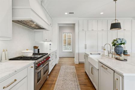 New construction Single-Family house 9510 Still Creek Ln, Dallas, TX 75238 - image 6