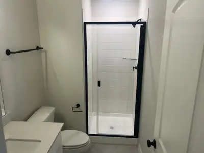 New construction Single-Family house 613 Henry Milton Rd, Georgetown, TX 78626 plan Knox - image 5