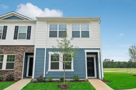 New construction Townhouse house 2215 Glen Crossing Dr, Durham, NC 27704 plan Celestial - image