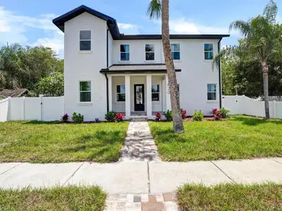 New construction Single-Family house 1420 36Th Ave N, St. Petersburg, FL 33704 - image