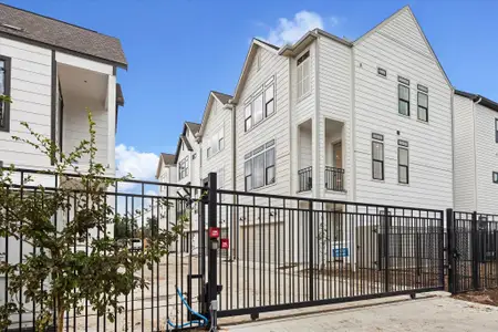 New construction Single-Family house 740 Curtin St, Houston, TX 77018 - image 3