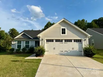 New construction Single-Family house 505 Grandiflora Ave, Lancaster, SC 29720 - image