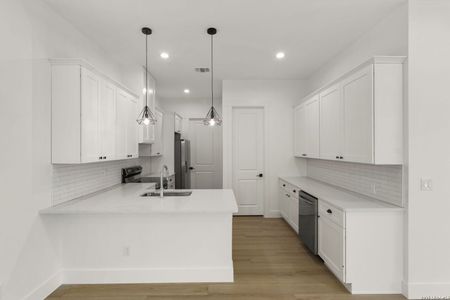 New construction Single-Family house 110 Magnolia Cir, Boerne, TX 78006 - image 12