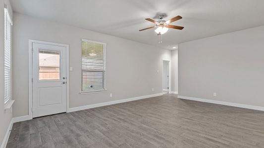 New construction Single-Family house 1935 Jackson St, Cleburne, TX 76033 null- photo 53 53