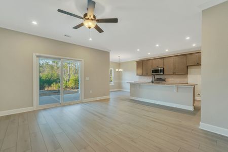 New construction Single-Family house 129 Hanover Pl, Richmond Hill, GA 31324 plan Harbor II - image 10