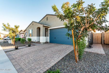 New construction Single-Family house 6823 W Milada Dr, Laveen, AZ 85339 - image