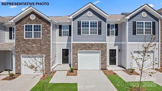 New construction Townhouse house 713 Wagon Cross Ct, York, SC 29745 The Newton- photo 0