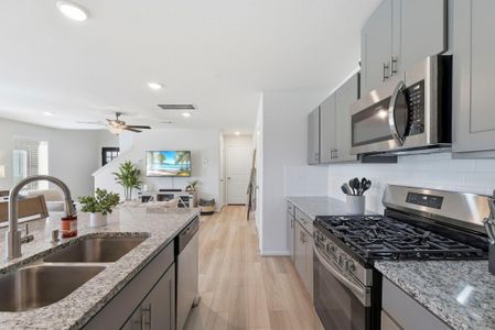 New construction Townhouse house 18815 Glenwood Chase Ct, Katy, TX 77449 - image 12