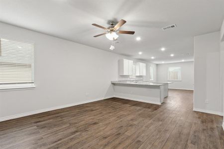 New construction Single-Family house 10616 Bleat St, Fort Worth, TX 76036 The Redbud- photo 6 6