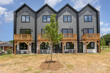 New construction Townhouse house 204 Mattoon St, Charlotte, NC 28216 - image