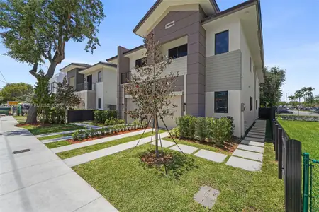New construction Single-Family house 2735 Sw 23Rd Ter, Miami, FL 33145 - image