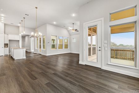 New construction Single-Family house 176 Burning Star Blvd, Castroville, TX 78009 plan Plan 2305 - image 16