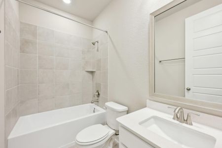 New construction Single-Family house 29010 Maggie View Ct, Waller, TX 77484 plan The Preston (C403) - image