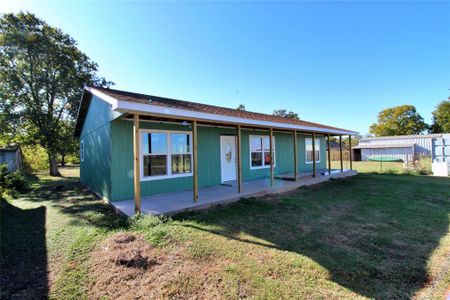 New construction Single-Family house 710 E Burleson Ave, Mart, TX 76664 - image