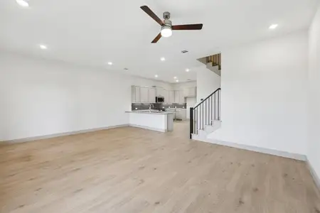 New construction Townhouse house 1388 Marsh Ln, Frisco, TX 75033 - image 17