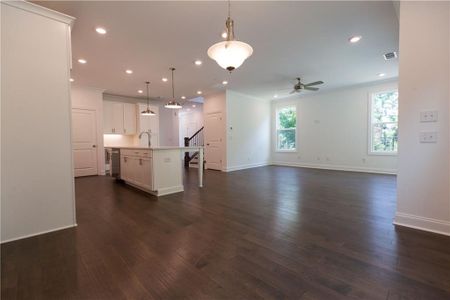 New construction Townhouse house 712 Dodd Ln, Unit 154, Buford, GA 30518 Stockton- photo 11 11