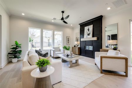 New construction Single-Family house 2011 Hopkins St, Houston, TX 77006 - image 10