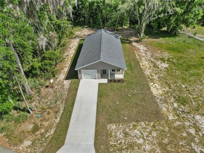 New construction Single-Family house 1025 Cr 452A, Lake Panasoffkee, FL 33538 - image