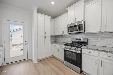 New construction Townhouse house 704 Winton Wy, Unit 551, Wake Forest, NC 27587 - image 4