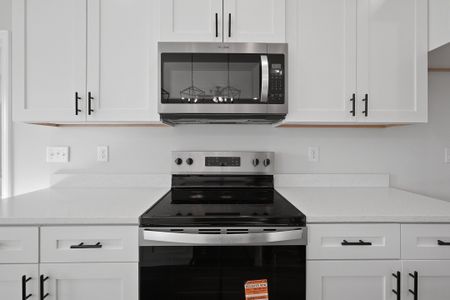 New construction Single-Family house 2804 Blackbird Ct, Crestview, FL 32563 plan Sierra - image 9