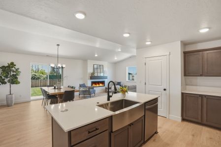 New construction Single-Family house 1050 Nw Fairway Rd, Madras, OR 97741 plan McKenzie - image 10