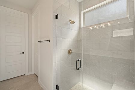 New construction Single-Family house 144 Granit Oak Dr, Dripping Springs, TX 78620 Fieldstone- photo 21 21