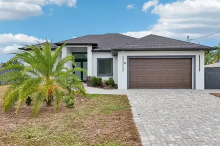 New construction Single-Family house 12 Se 17Th Ave, Cape Coral, FL 33990 - image
