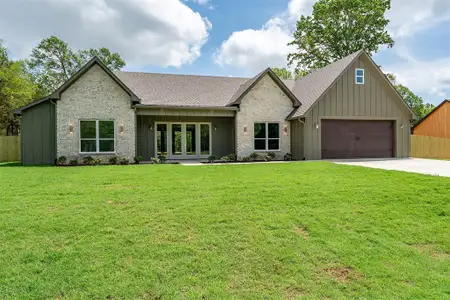 New construction Single-Family house 14009 Hidden Brk, Flint, TX 75762 - image