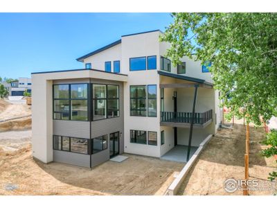 2301 Glacier Ct., Lafayette. NW Elevation. High End Finishes. Lots Of Large Windows Bring In An Abundance Of Natural Light And Offer Spectacular Mountain Views.