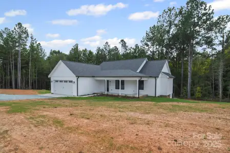 New construction Single-Family house 4430 Laurelwood Ct, Concord, NC 28025 - image