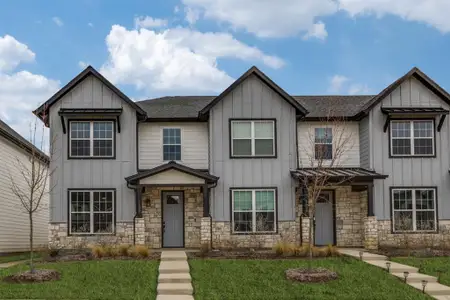 New construction Townhouse house 1752 Palladio Lp, Princeton, TX 75407 - image