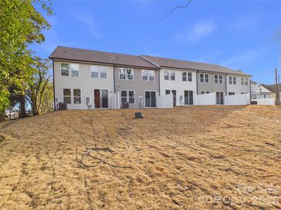 New construction Townhouse house 311 E King St, Unit 05, Kings Mountain, NC 28086 - image 3