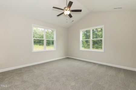 New construction Single-Family house 310 E Yukon St, Kenly, NC 27542 null- photo 10 10