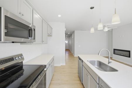 New construction Townhouse house 7450 Mashburn Dr, Charlotte, NC 28269 plan Foxglove - image 10