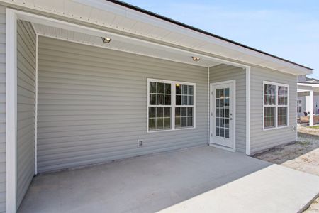 New construction Single-Family house Hinesville, GA 31313 plan The Marne With Bonus - image 3