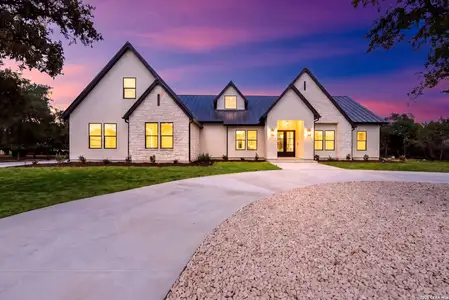 New construction Single-Family house 31422 Stephanie Wy, Boerne, TX 78015 - image