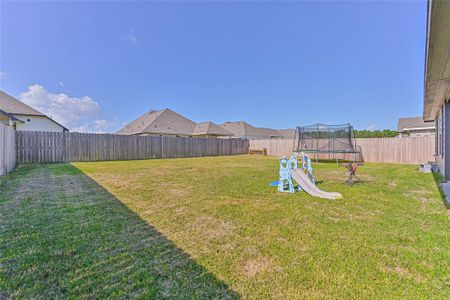 New construction Single-Family house 136 Little Spring Ct, Anahuac, TX 77514 - image